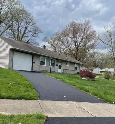 Main picture of 3510 Desoto Ave