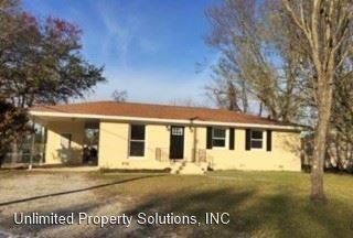 Main picture of 414 Greenview Dr