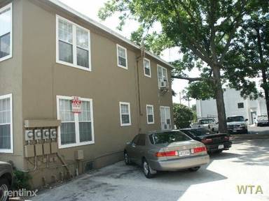 Main picture of 613 W 24th 1/2 St