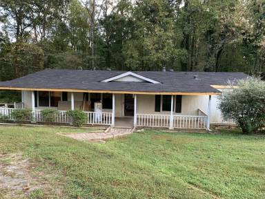 Main picture of 252 Bill Jordan Ln