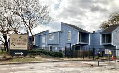 Main picture of Oakwood Gardens Condo