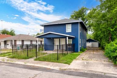 Main picture of 1336 W Ridgewood Ct