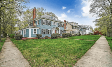 Main picture of 526 Ellsworth Ave