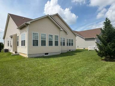 Main picture of 1074 E Davinci Dr