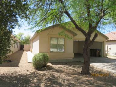Main picture of 4079 E Mica Rd