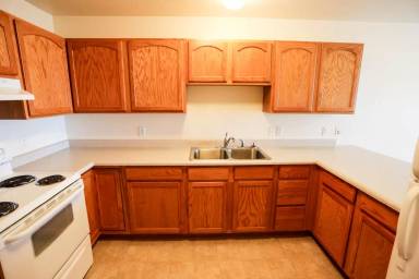 Main picture of 7000 Uncle Robert Ln