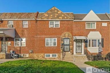 Main picture of 8409 Fayette St
