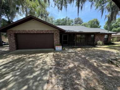 Main picture of 5408 Royal Oak Dr