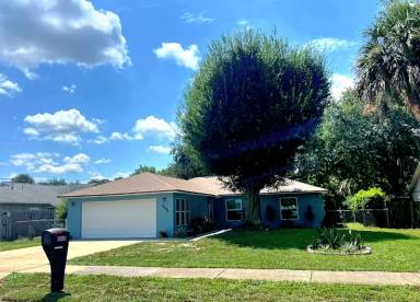 Main picture of 4648 Zoltan Dr