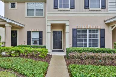 Main picture of 5818 Fishhawk Ridge Dr