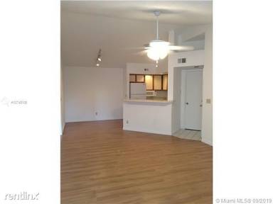 Main picture of 565 Vista Isles Dr