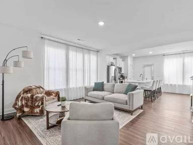 Main picture of 119 Wildflower Cir