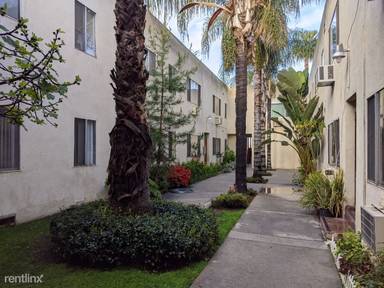 Main picture of 6023 Whitsett Ave