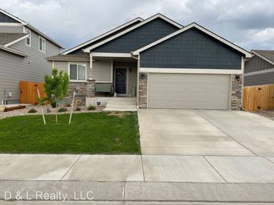 Main picture of 6820 Simcoe Dr