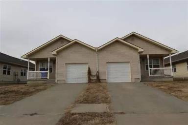 Main picture of 2405-31 Deerfield Blvd