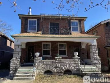 Main picture of 1132 Moorlands Dr