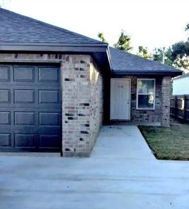 Main picture of 215 Hill Terrace Dr