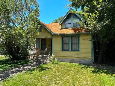 Main picture of 2800 Lafayette Ave