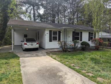 Main picture of 2812 Revere Dr NW