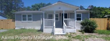 Main picture of 108 Camelia St