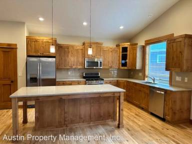 Main picture of 20876 Top Knot Ln