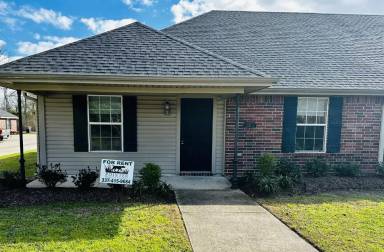 Main picture of 2726 Ryan Rd