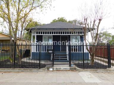 Main picture of 3016 40th St