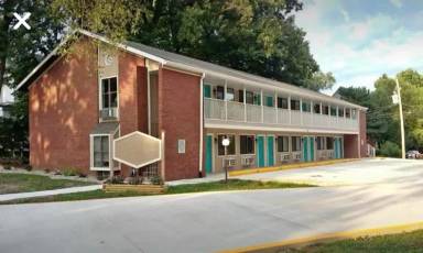 Main picture of 108 NE Roanoke Ave