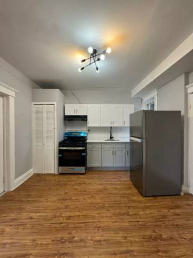 Main picture of 1591 John F Kennedy Blvd