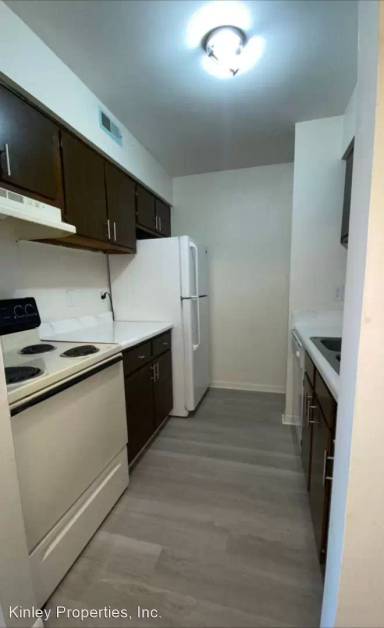 Main picture of 219 Orchard Trace Ln