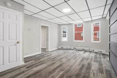 Main picture of 105 Elmont St