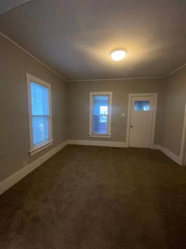 Main picture of 1028 3rd Ave SW