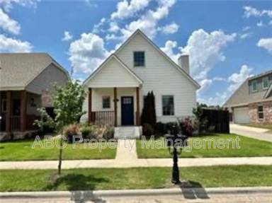 Main picture of 3819 W Maclura Way