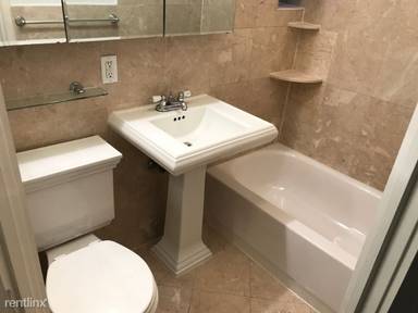 Main picture of 326 E 35th St