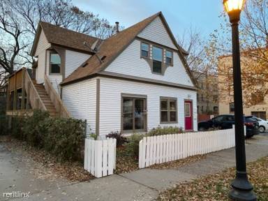 Main picture of 2716 Girard Ave S