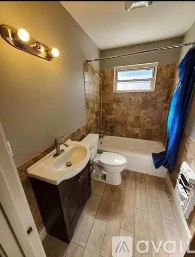 Main picture of 5804 Biscayne St
