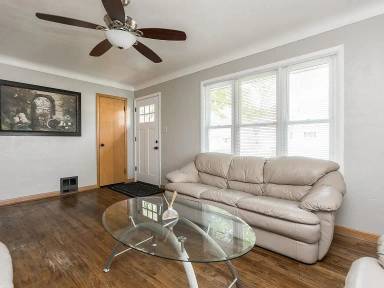 Main picture of 1251 Golfview Dr NE