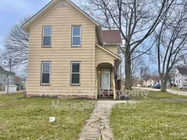 Main picture of 410 W 14th St