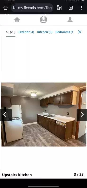 Main picture of 206 E Mark St