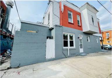 Main picture of 1950 Clarence St