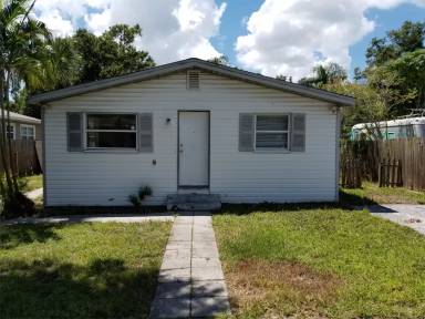 Main picture of 4320 40th St N
