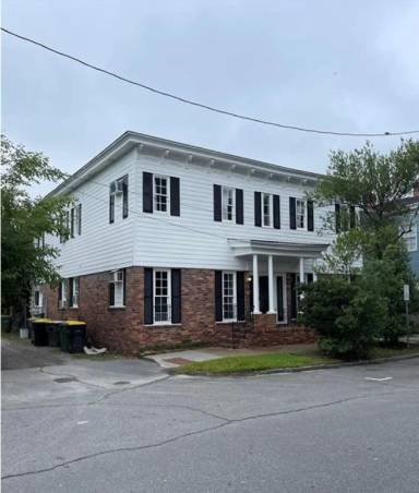 Main picture of 112 Houston St