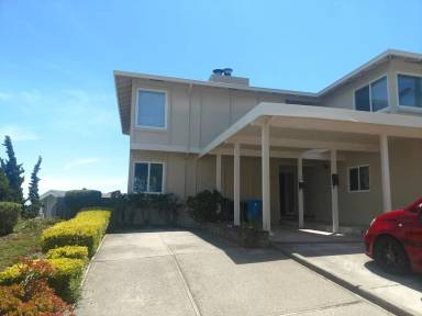Main picture of 175 London Ct