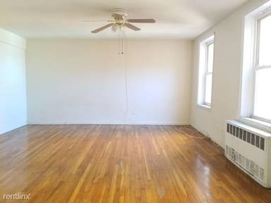 Main picture of 3625 Parsons Blvd