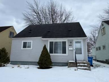 Main picture of 14824 Myola Ave