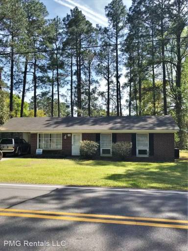 Main picture of 302 Pitt Moore Rd