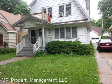 Main picture of 2374 N 70th St