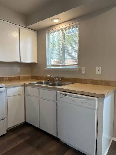 Main picture of SE McKinley Ave