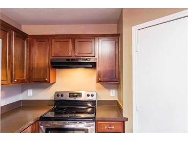 Main picture of 365 Basswood Ln