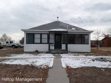 Main picture of 705 E Jefferson Ave